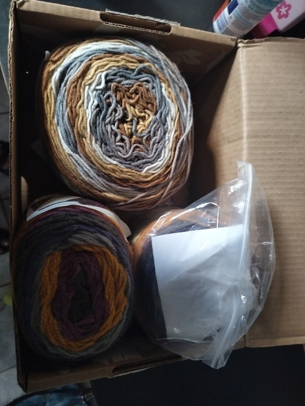Yarn - Picture 8 of 8